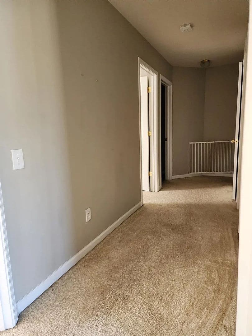 Charlotte House: 15325 Lavista Way