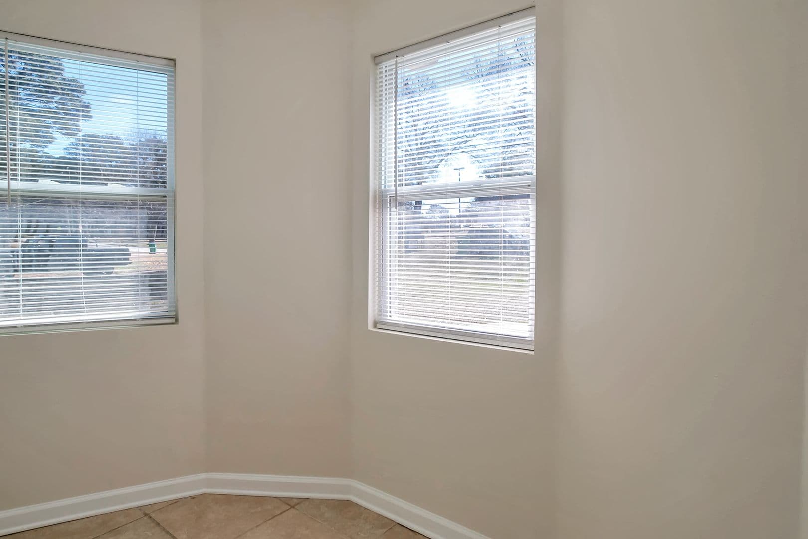 Decatur House: 3036 Santa Monica Dr
