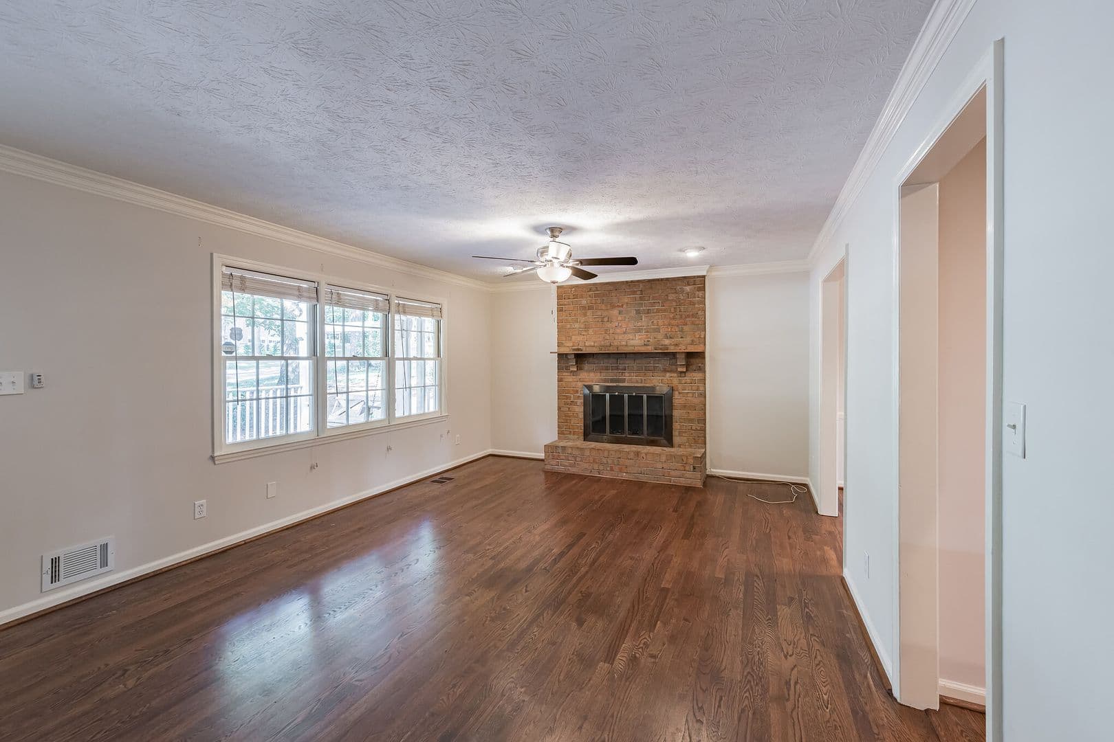 Roswell House: 4472 Old Mabry Pl