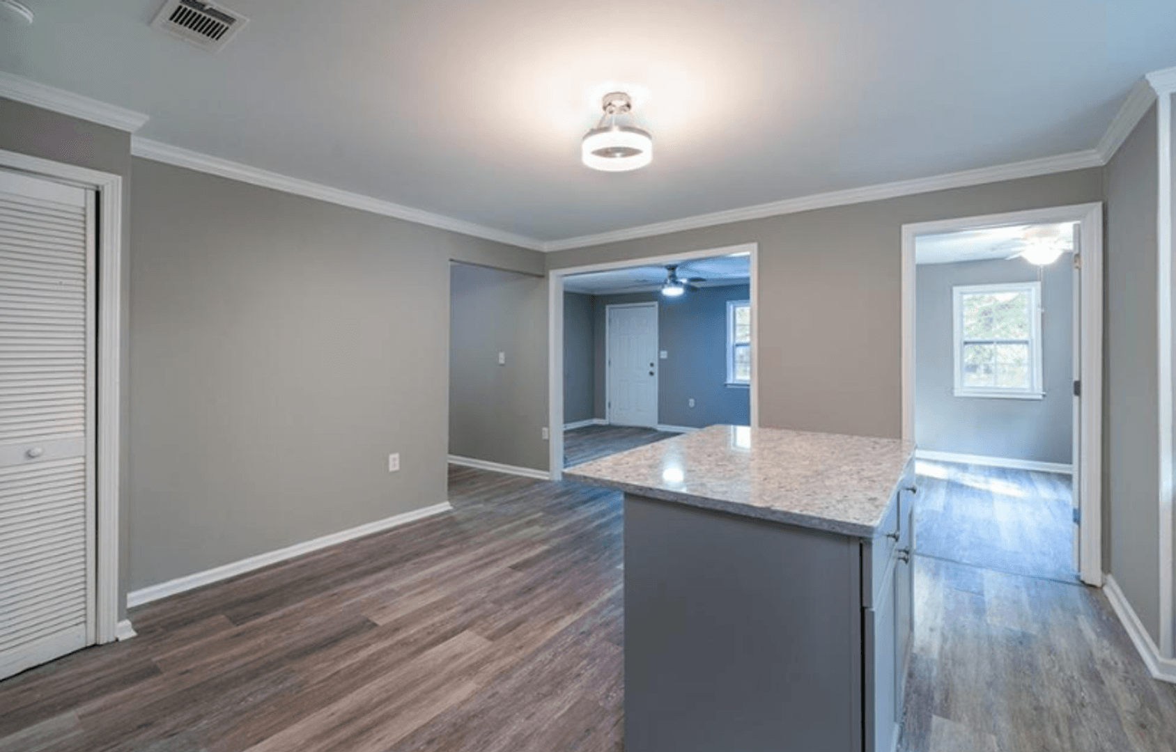 Atlanta House: 3028 Grand Ave