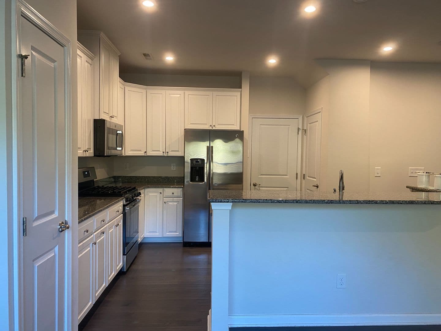 Charlotte House: 4106 Audubon Pk Dr