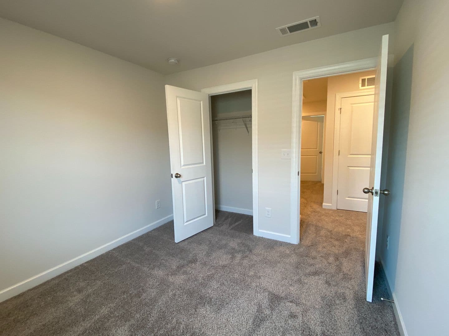Charlotte House: 2031 Tears Ln