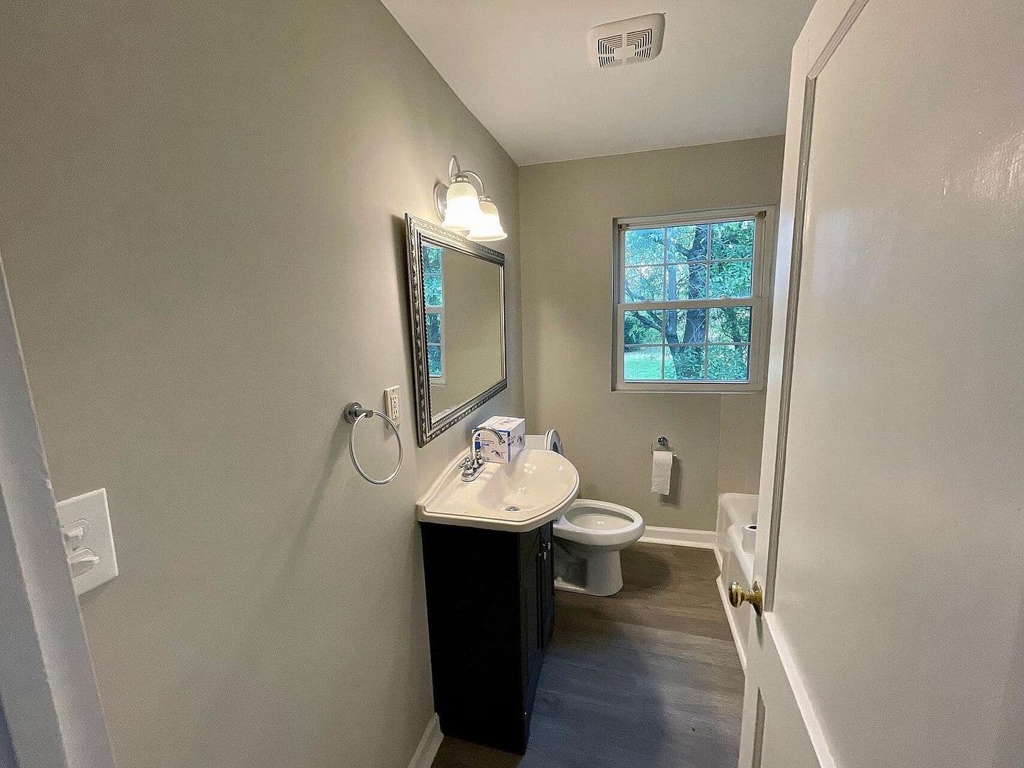 Charlotte House: 4111 Glory St