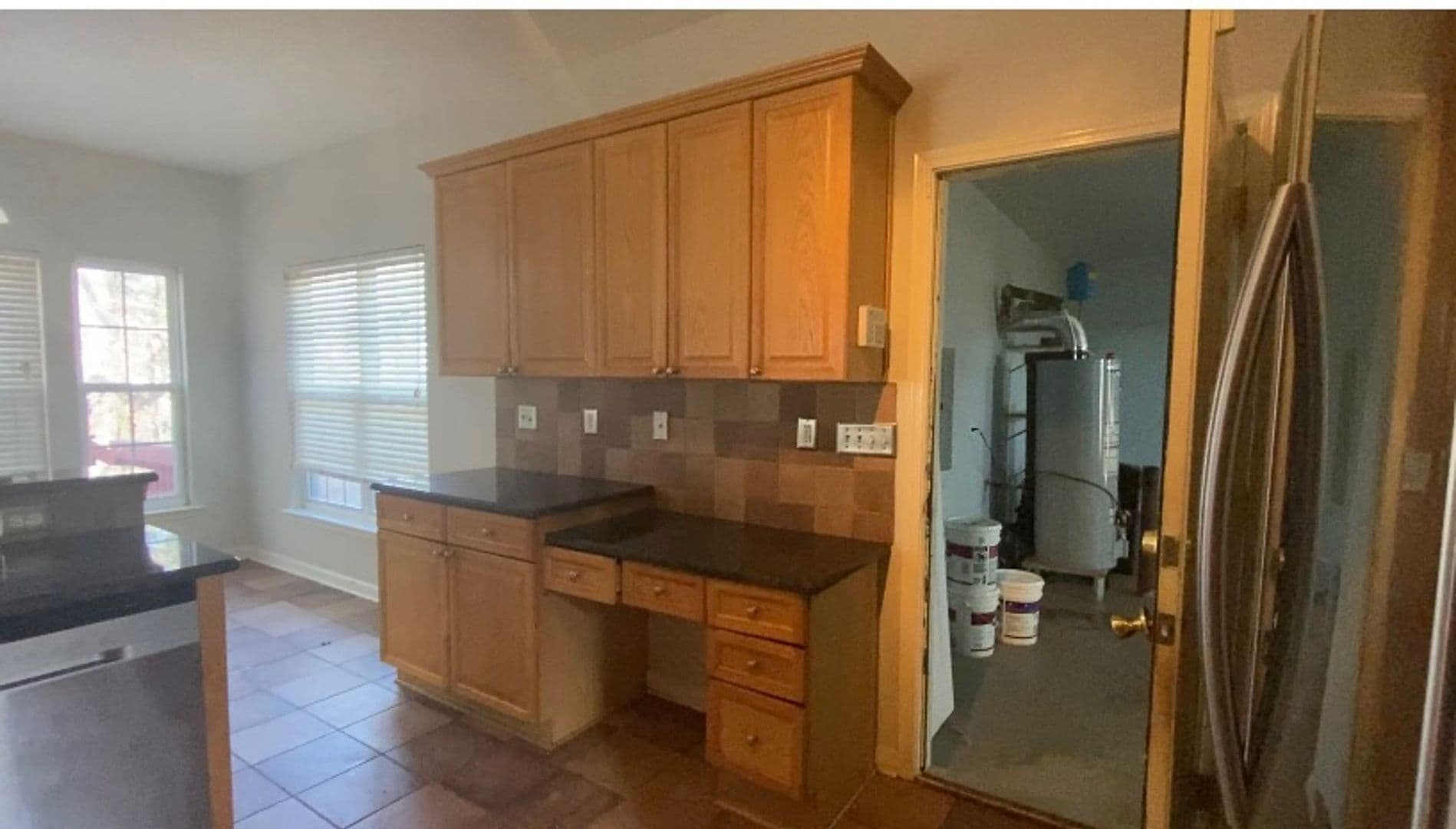 Charlotte House: 12129 Hampton Pl Dr