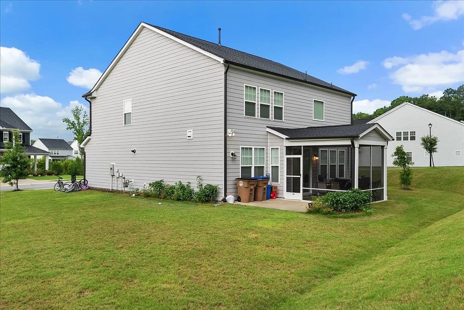 Wake Forest House: 736 Precipice Wy
