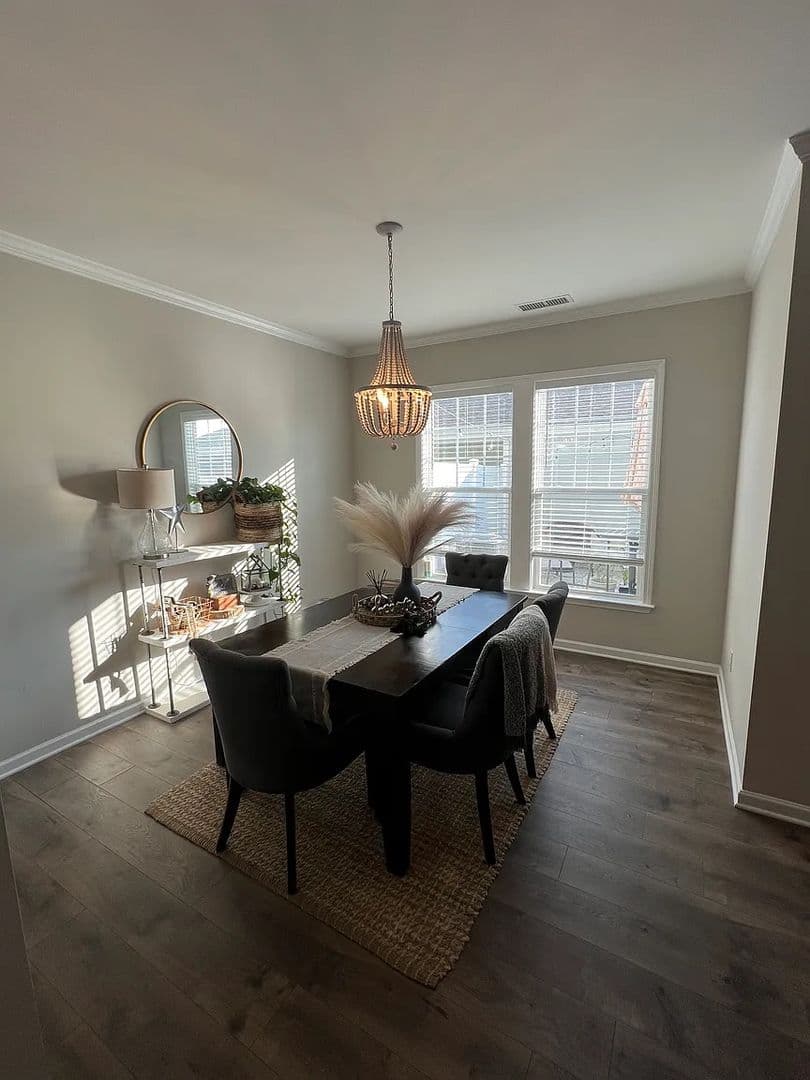 Raleigh House: 6502 Perry Creek Rd