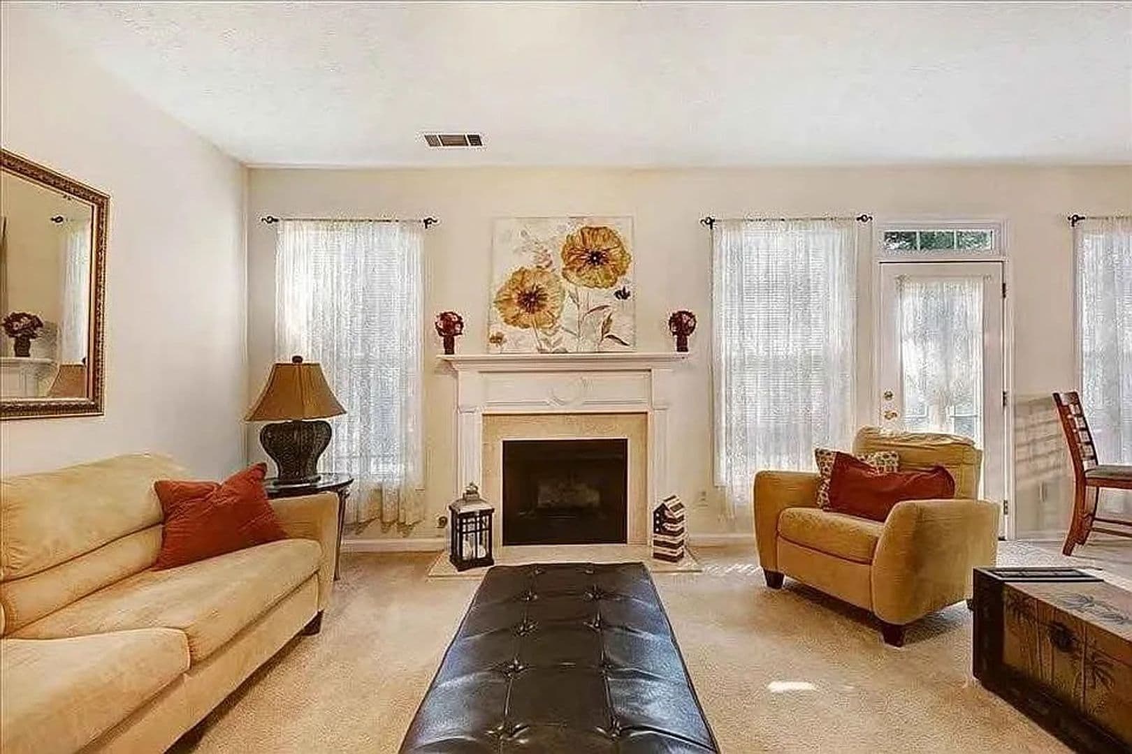 Cumming House: 3032 Kentmere Dr