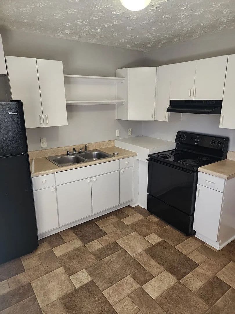 Atlanta House: 2956 8th St