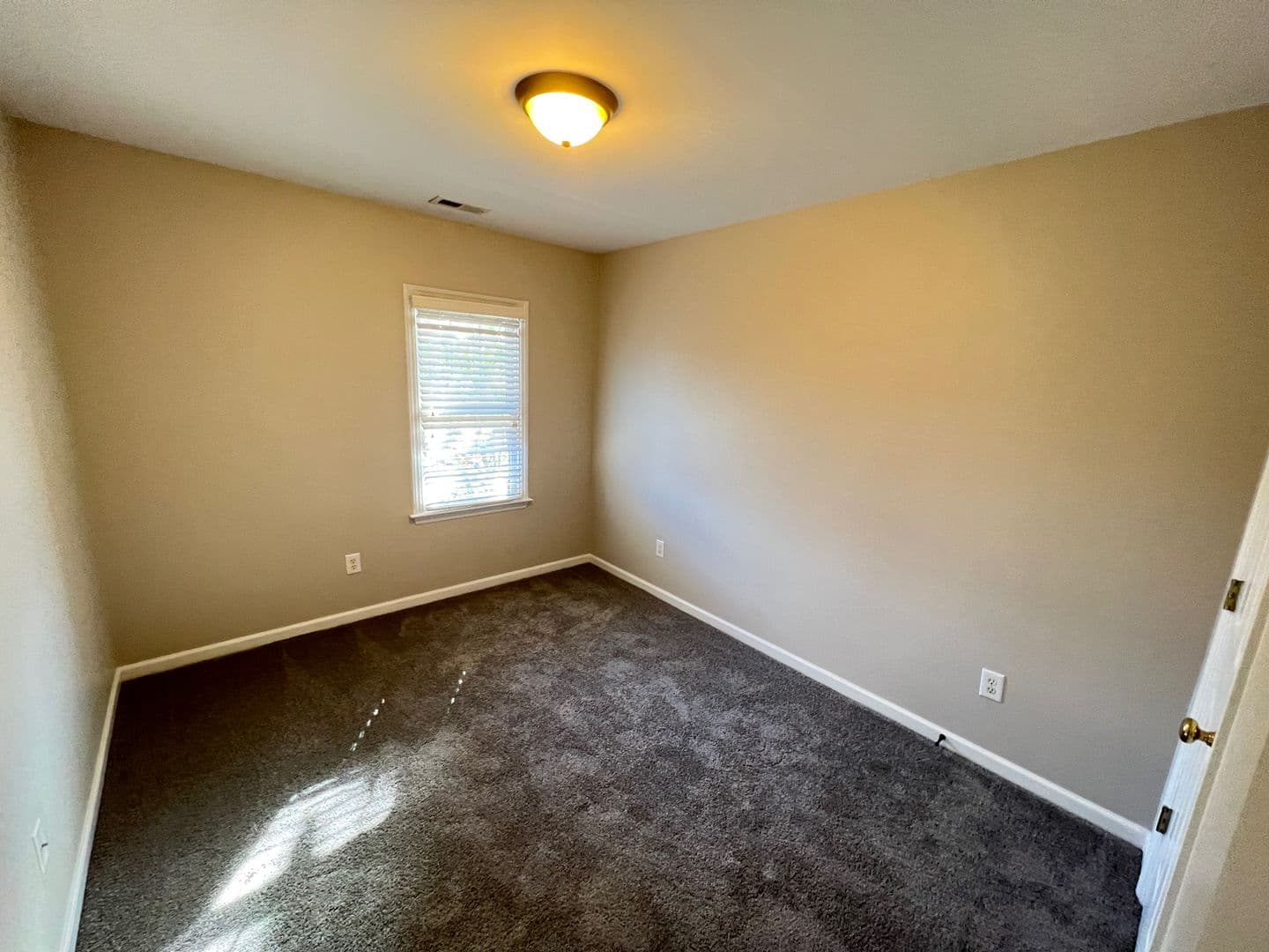 Chapel Hill House: 50303 Governors Dr