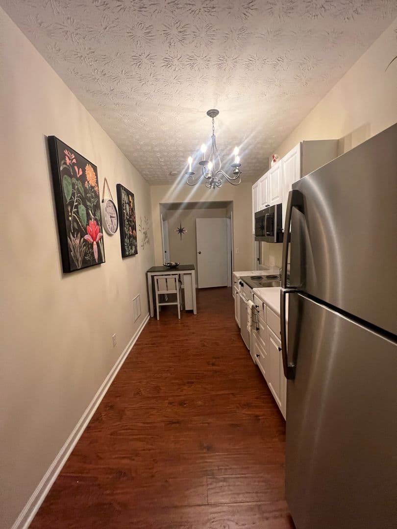 Sugar Hill House: 4030 Hill Station Ct