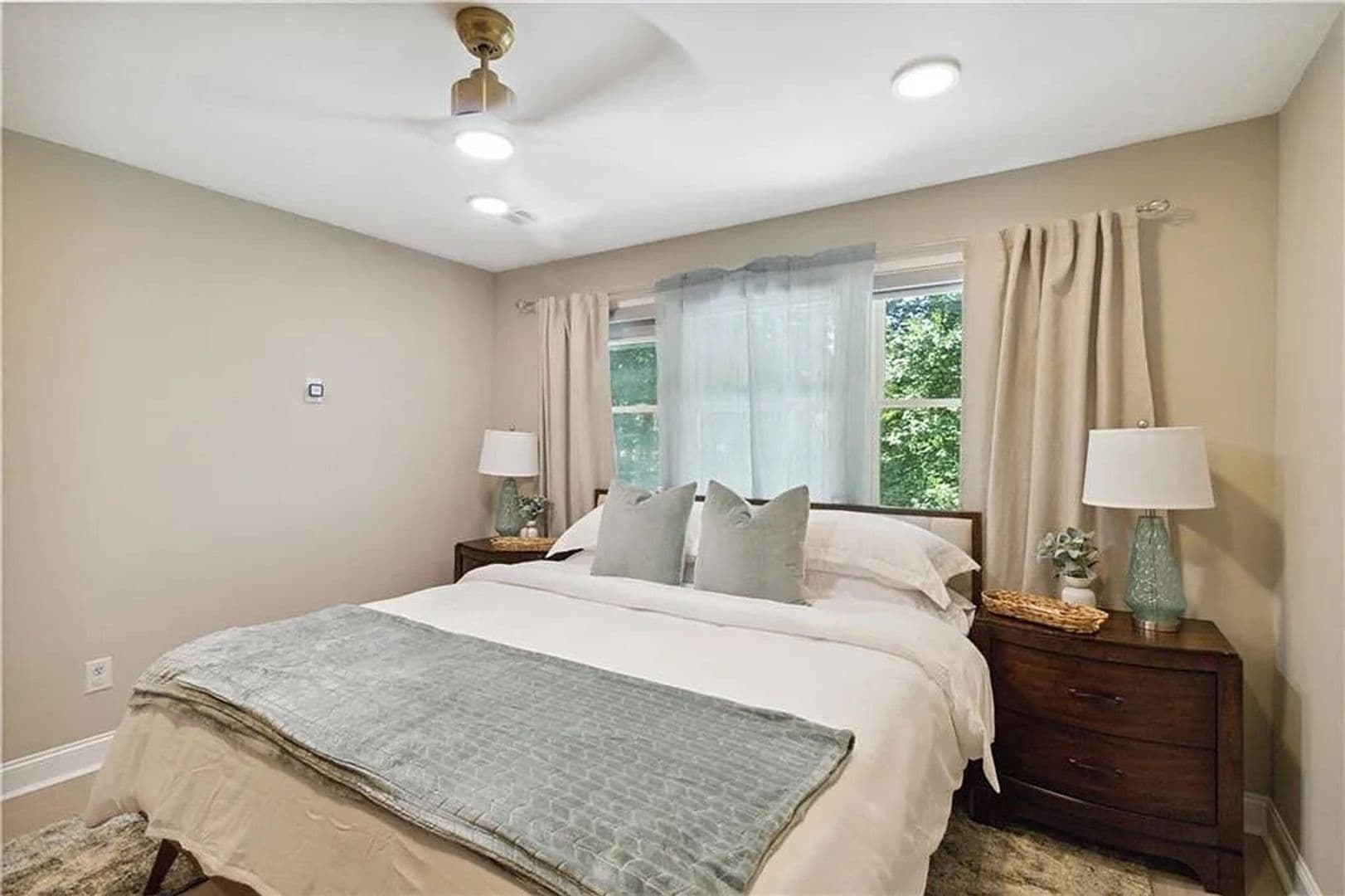 Duluth House: 4909 Glenwhite Dr