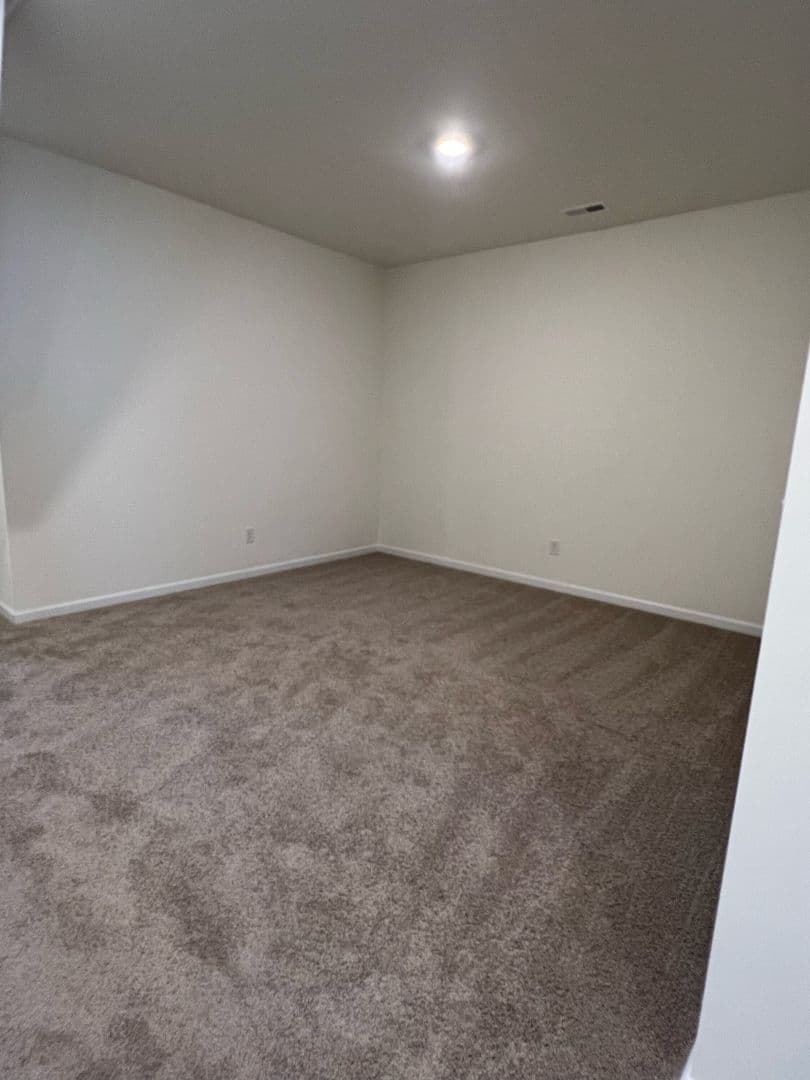 Harrisburg House: 5708 Rivulet Wy
