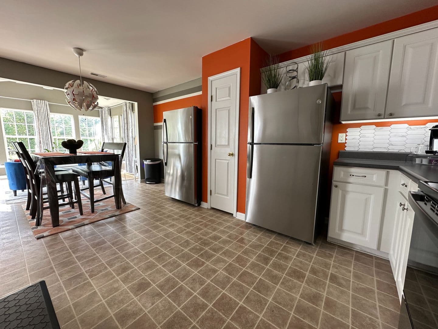 Charlotte House: 5035 Sunburst Ln