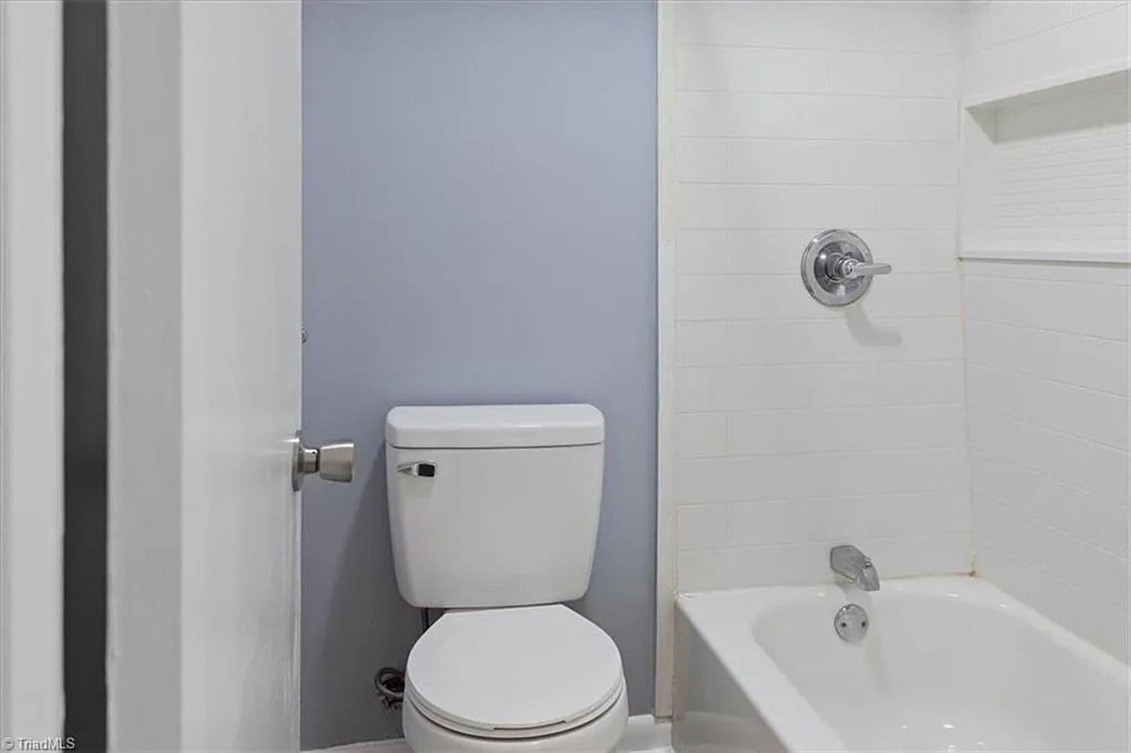 Greensboro House: 2819