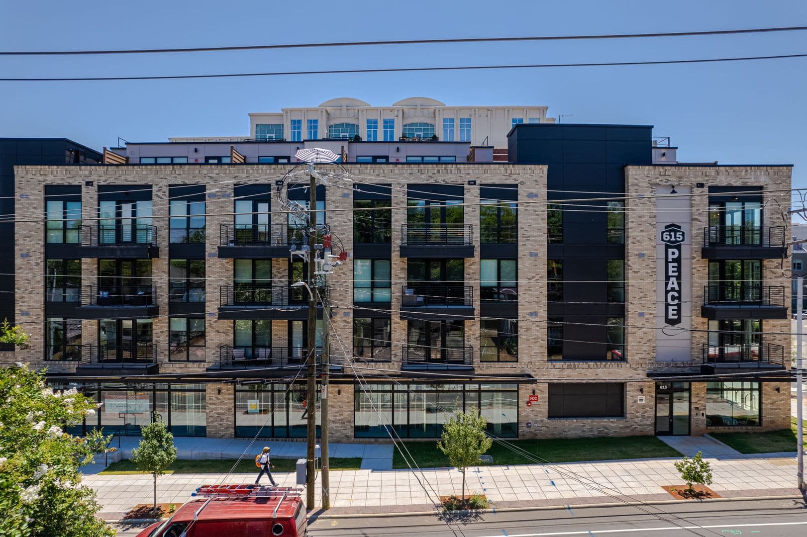 Raleigh House: 615 W Peace St