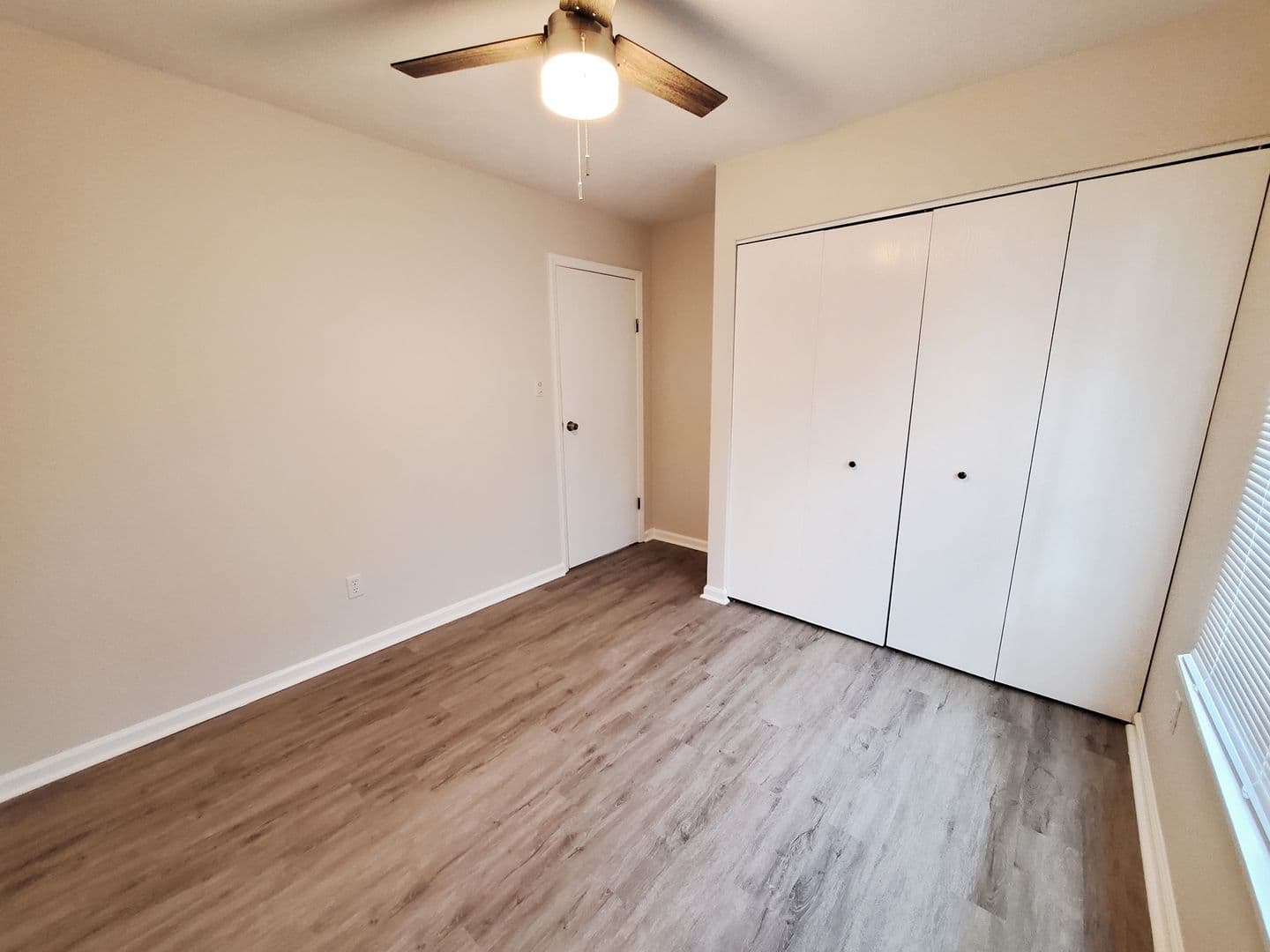 Raleigh House: 2824 Henslowe Dr