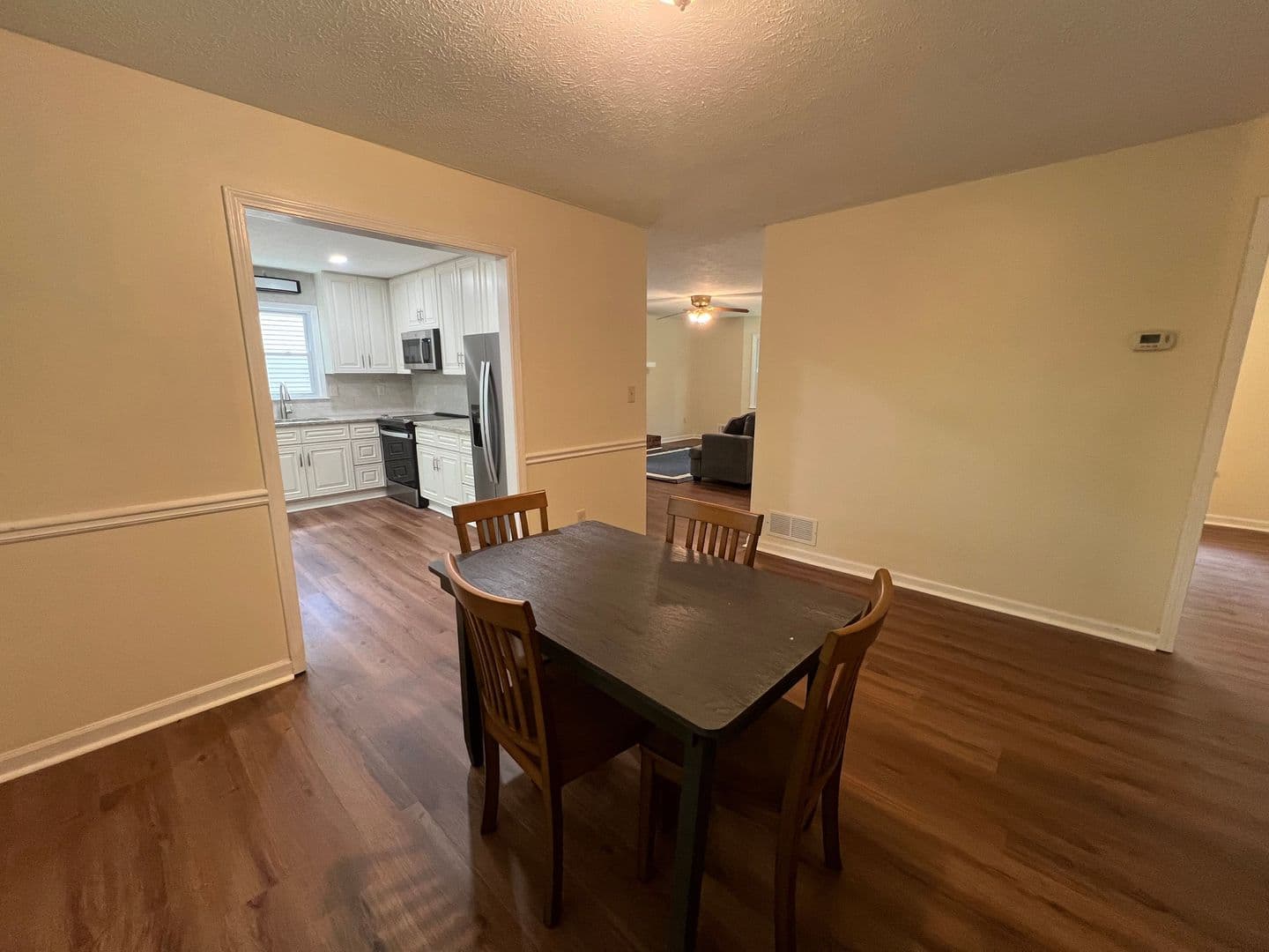 Marietta House: 2410 Hillboro Cir SW