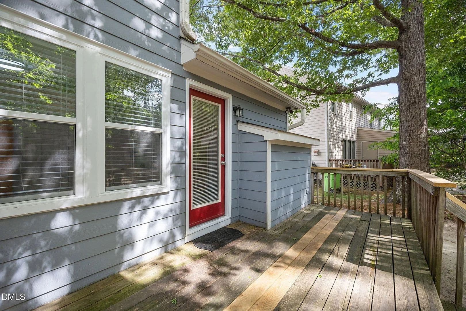 Raleigh House: 1627 Oakland Hills Way