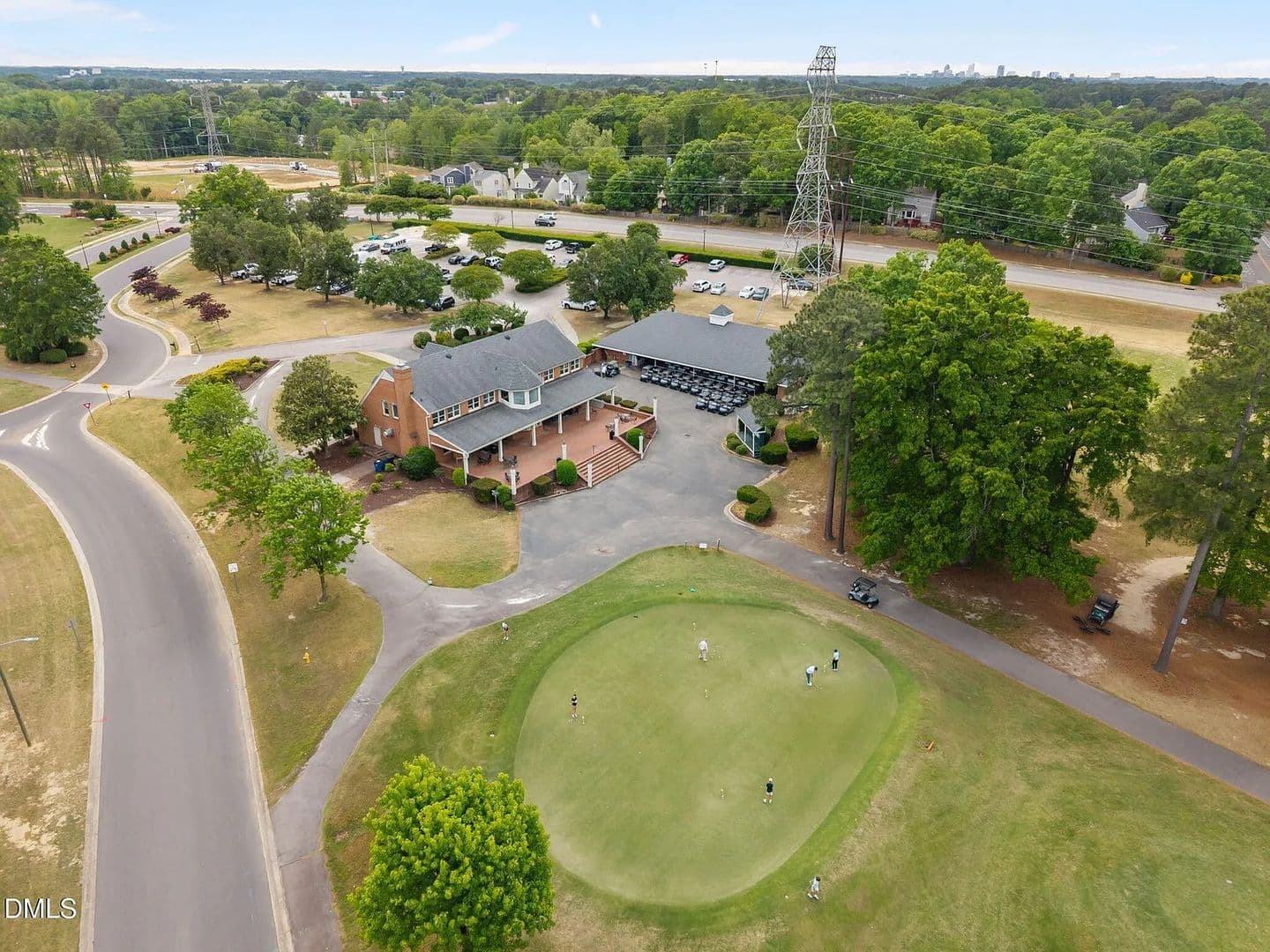 Raleigh House: 1627 Oakland Hills Way