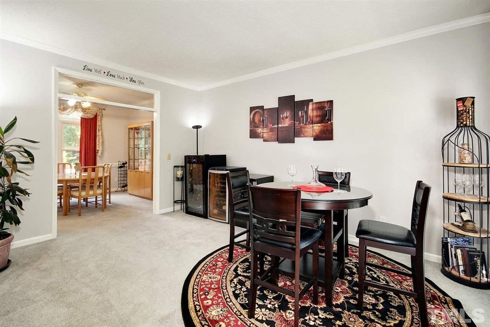 Raleigh House: 3209 Daingerfield Dr