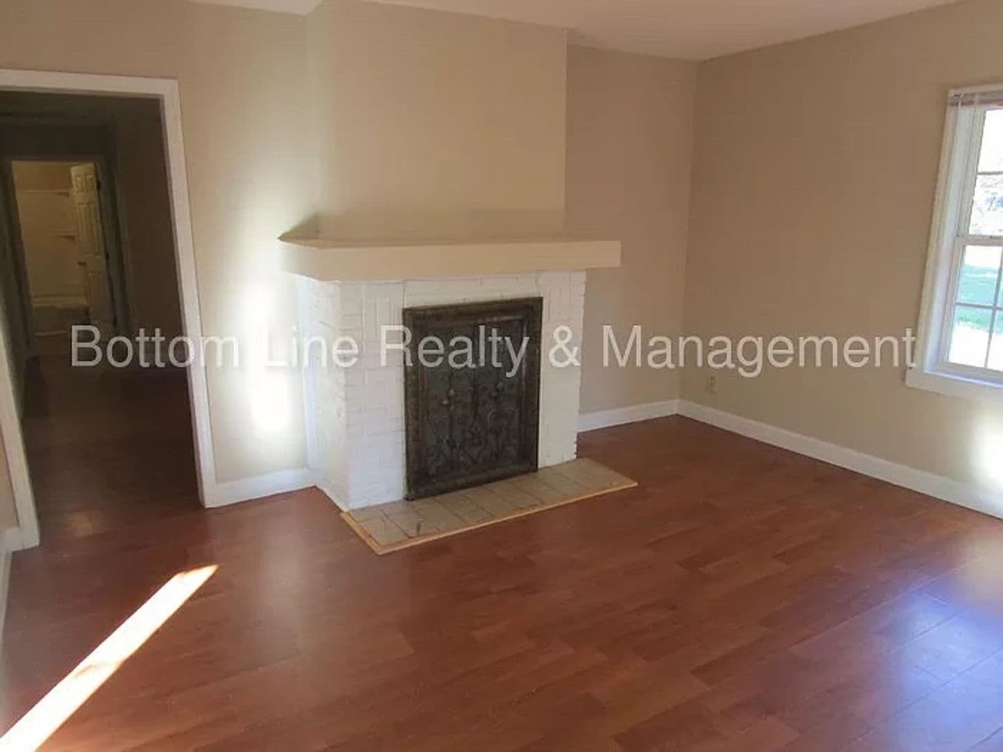 Charlotte House: 3912 Plainview Rd