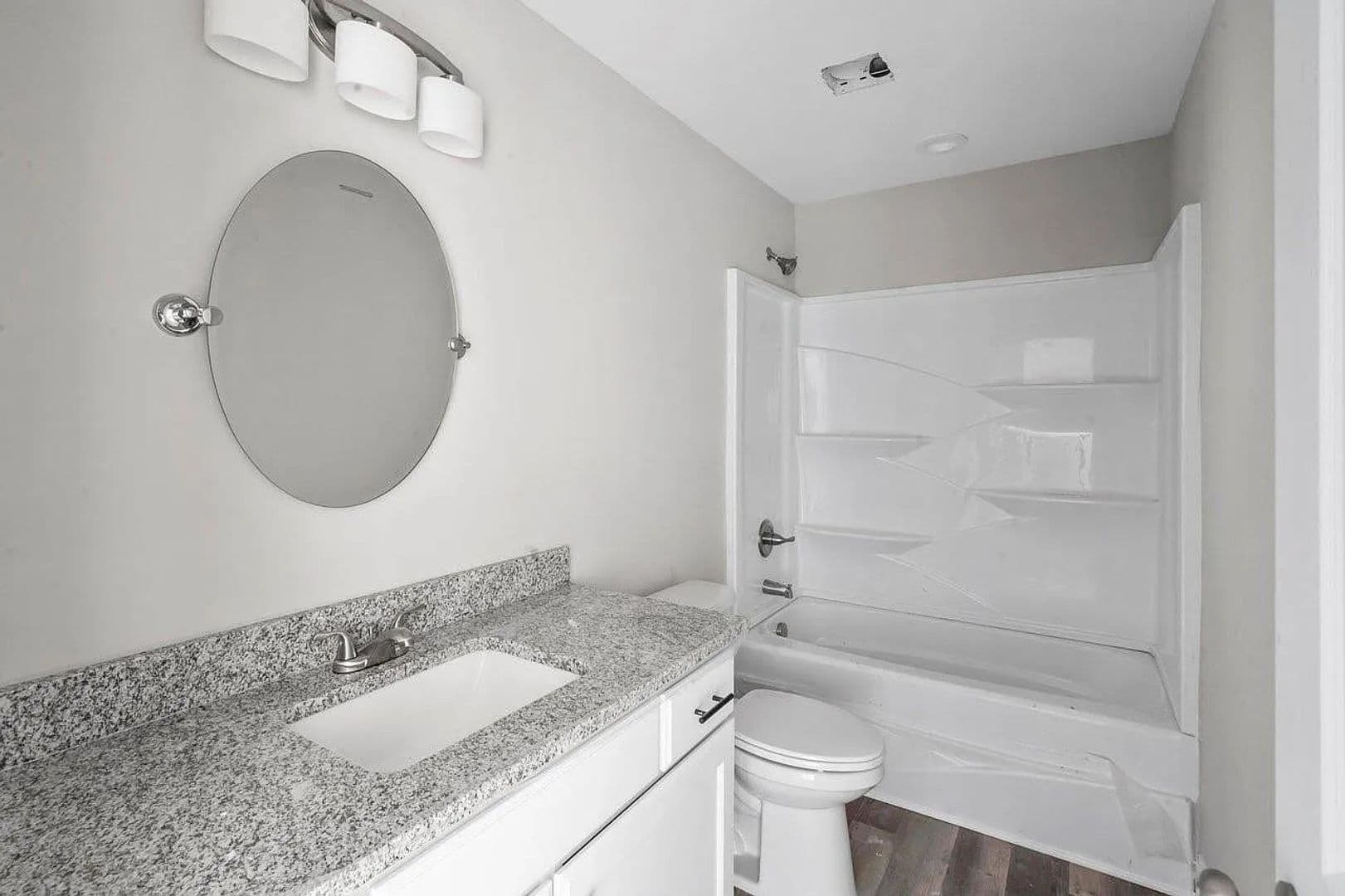 Charlotte House: 2628 Kenhill Dr