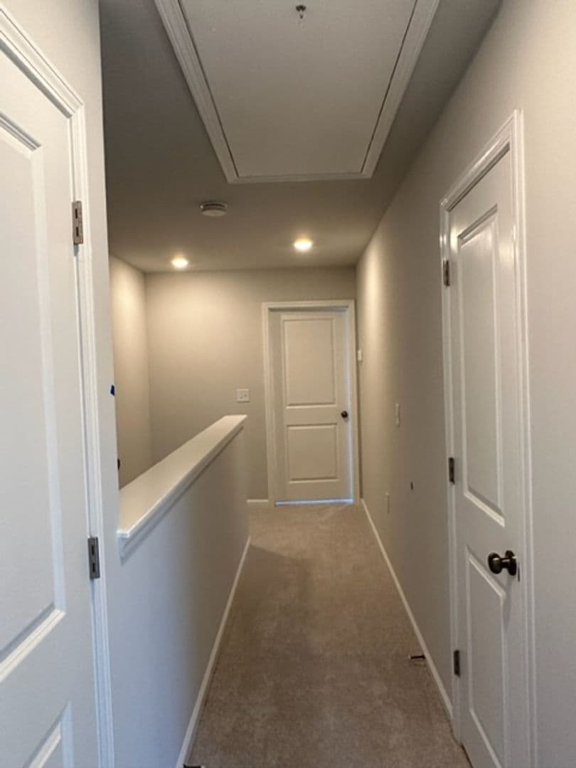 Apex House: 1642 Kipp Ln
