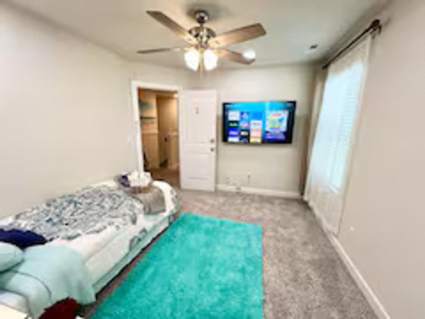 Charlotte House: 2805 Arbor Vista Dr