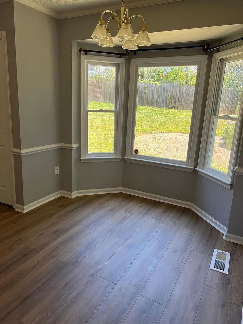 Charlotte House: 1307 Newfoundland Ct