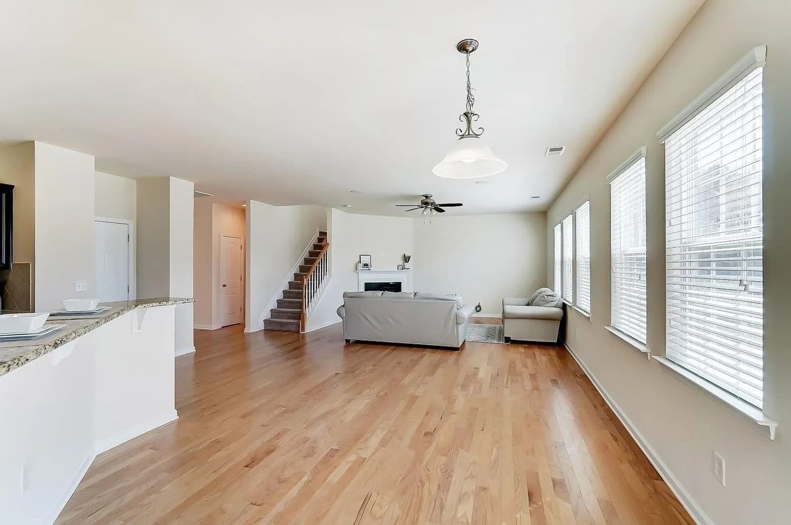 Pineville House: 14420 Green Birch Dr