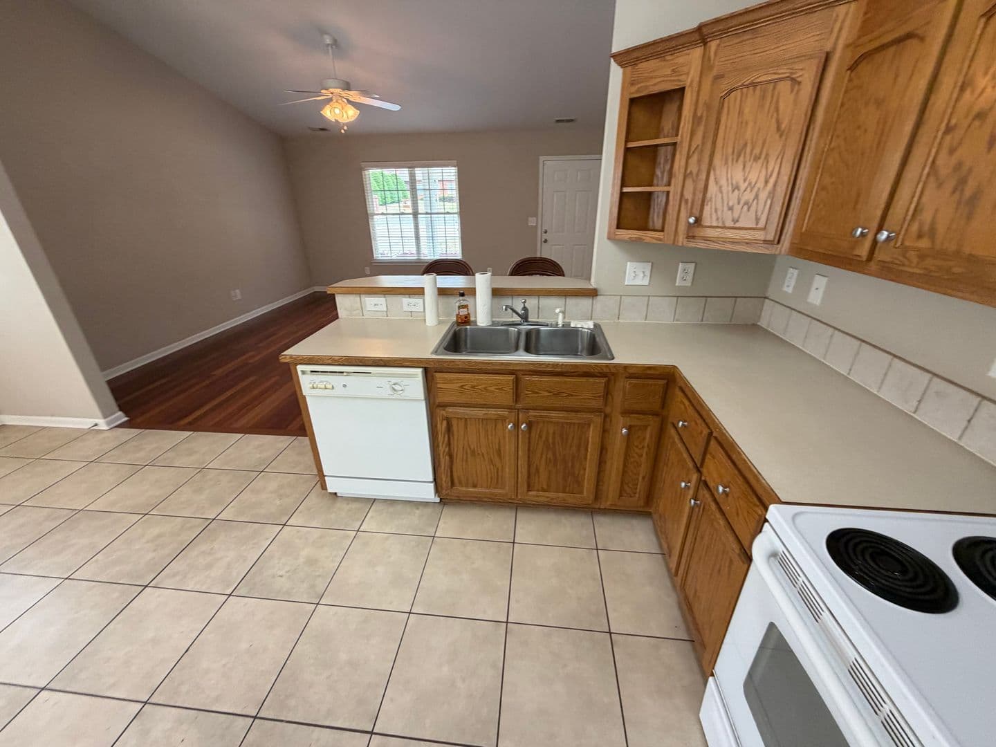 Kannapolis House: 2510 S Ridge Ave