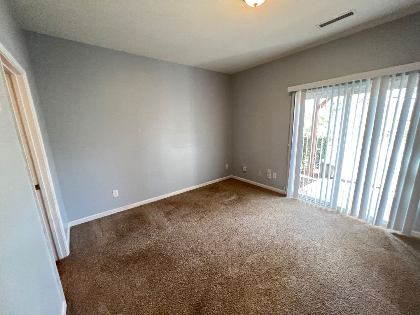 Cary House: 215 Dove Cottage Ln