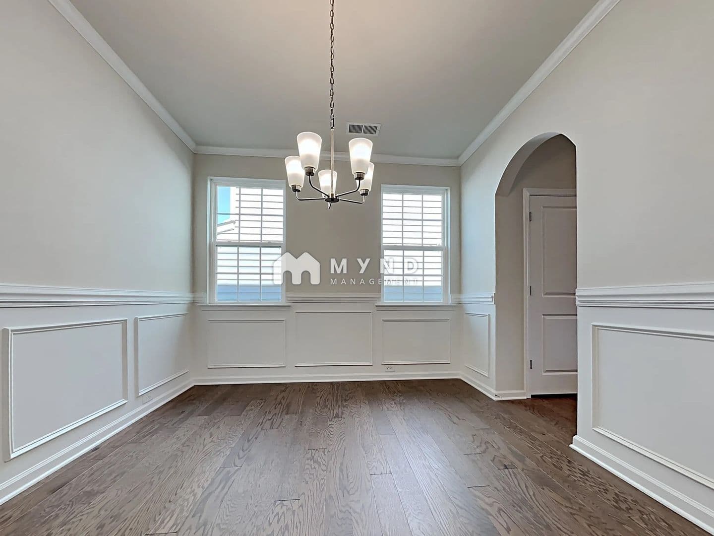 Charlotte House: 15100 Moulin Ct Dr