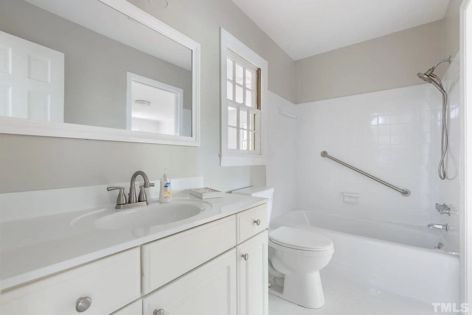 Raleigh House: 4600 Joyner Pl