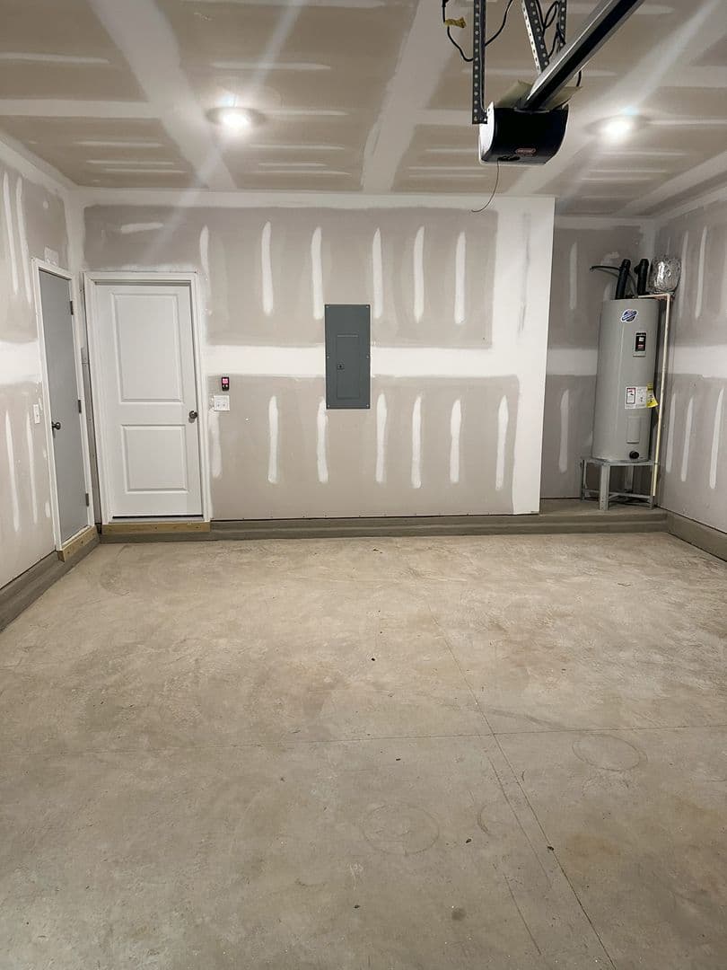 Apex House: 2802 Austin Falls Sta
