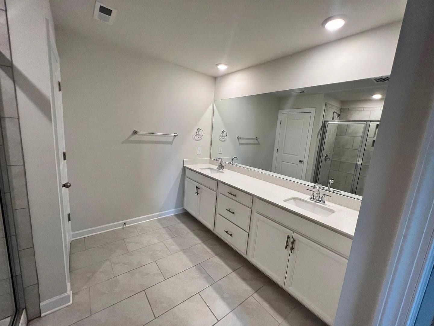 Charlotte House: 14209 Laughing Gull Dr