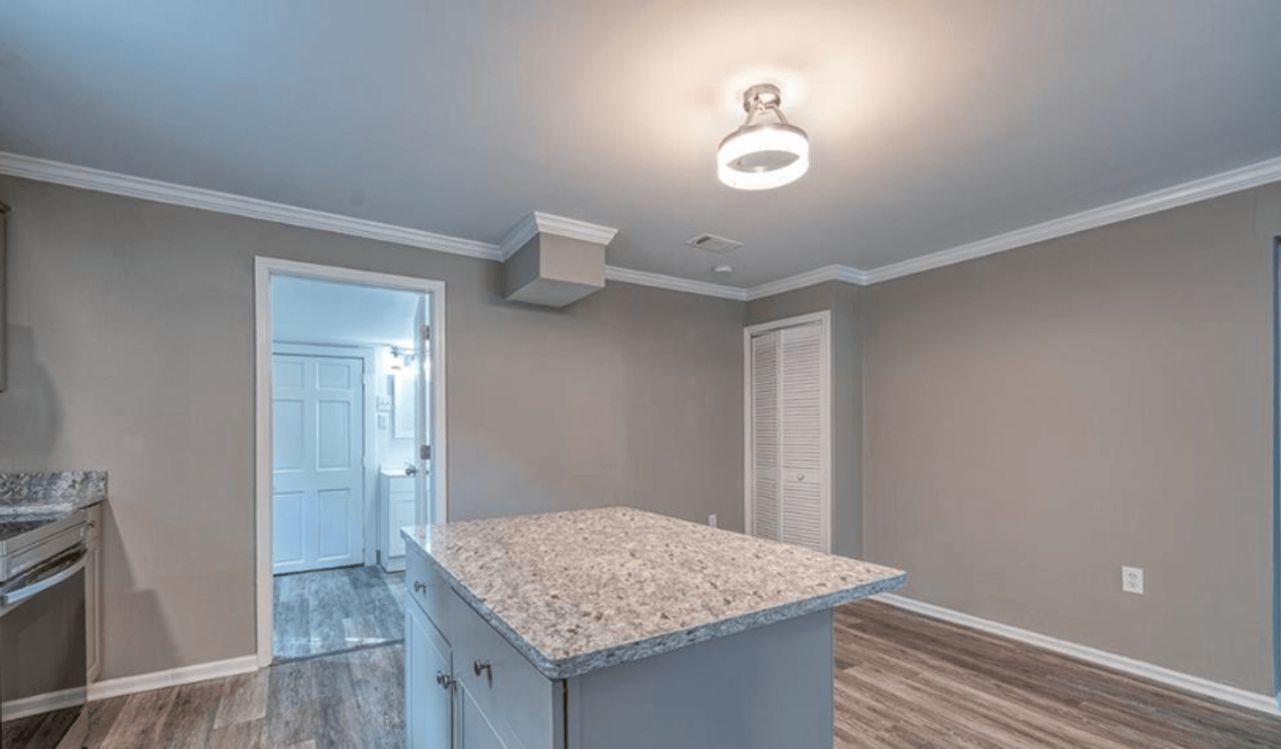 Atlanta House: 3028 Grand Ave