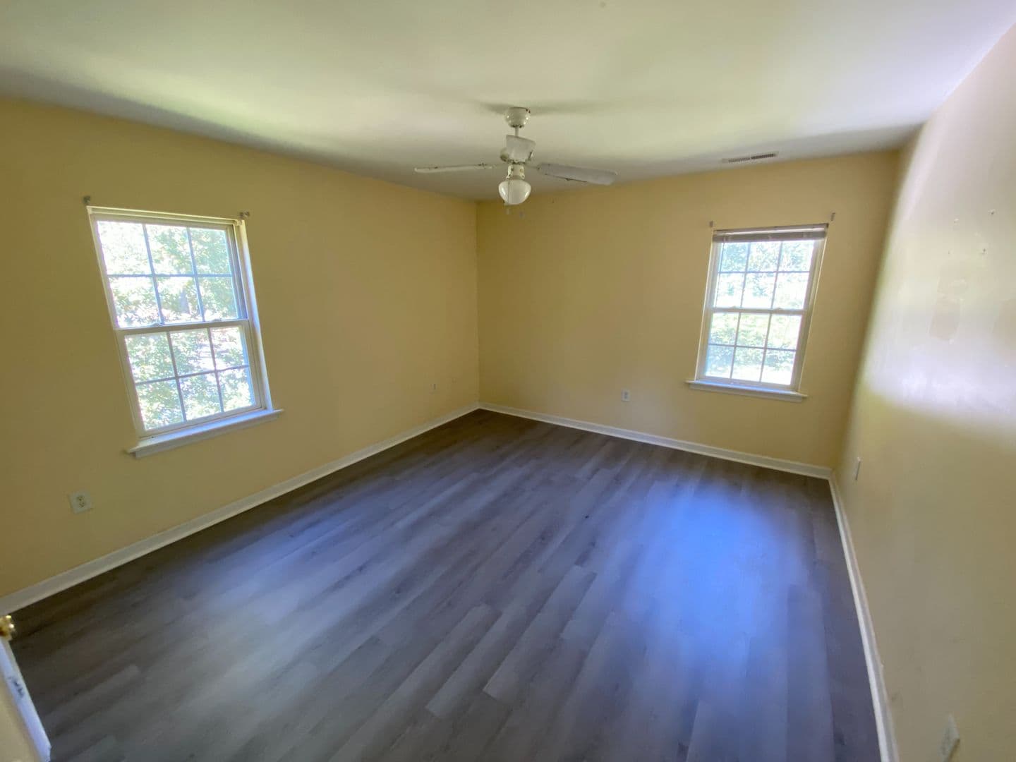 Raleigh House: 5212 #102 Lundy Dr