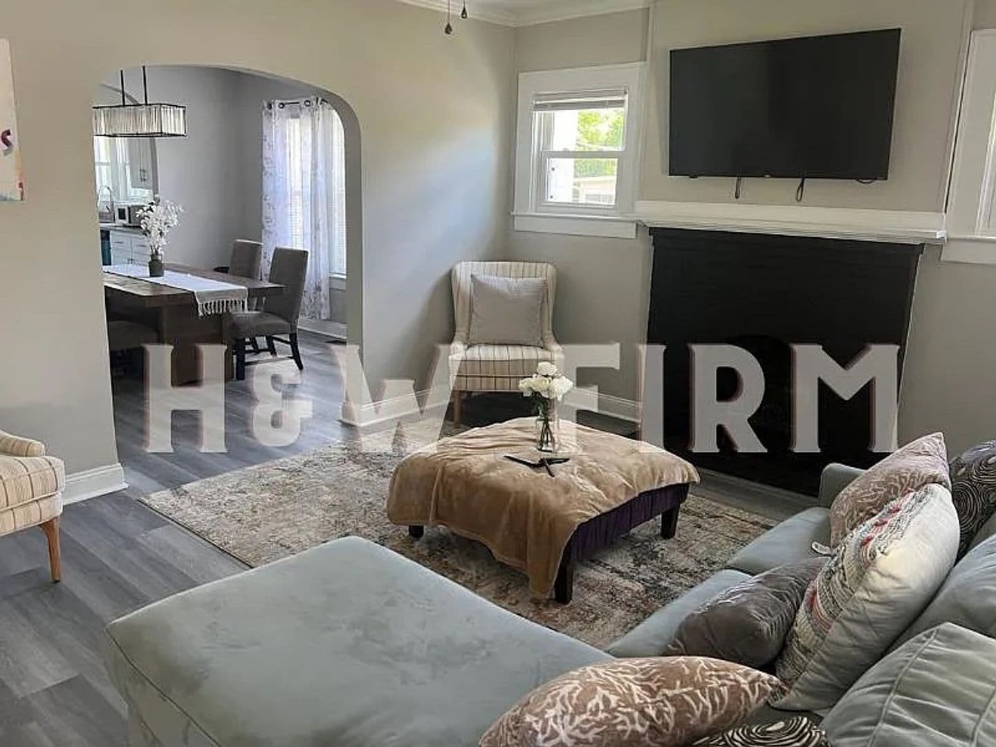 Durham House: 404 Formosa Ave