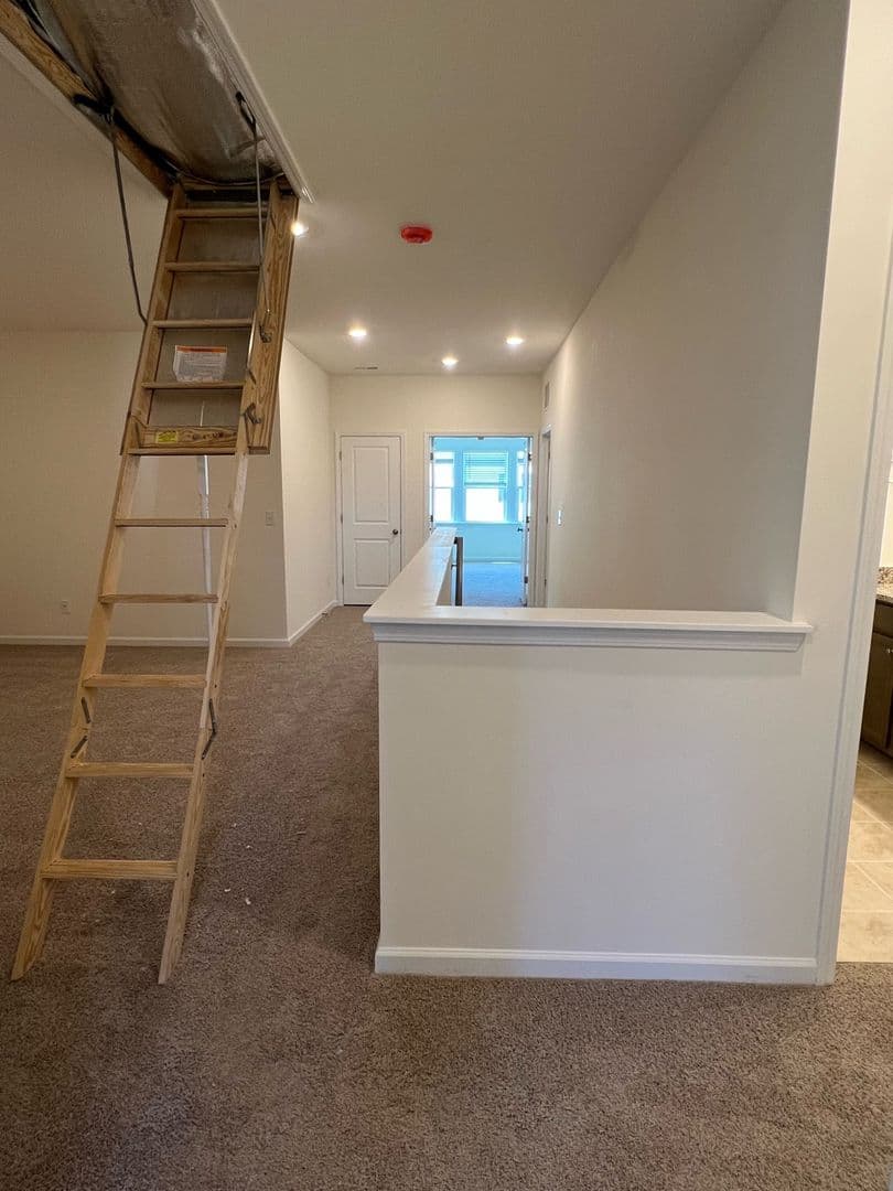 Harrisburg House: 5708 Rivulet Wy
