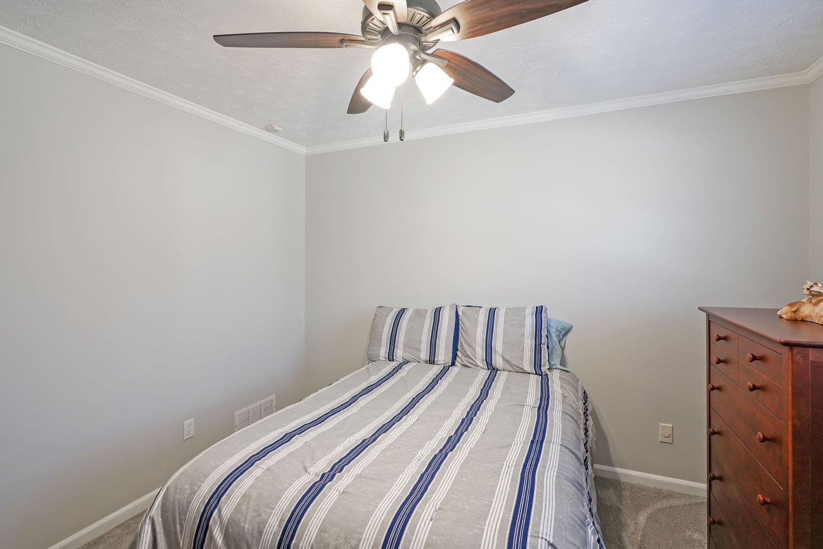 Stone Mountain House: 752 Mountainbrooke Cir SW