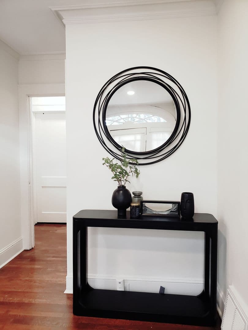 Atlanta House: 1802 Evans Dr SW