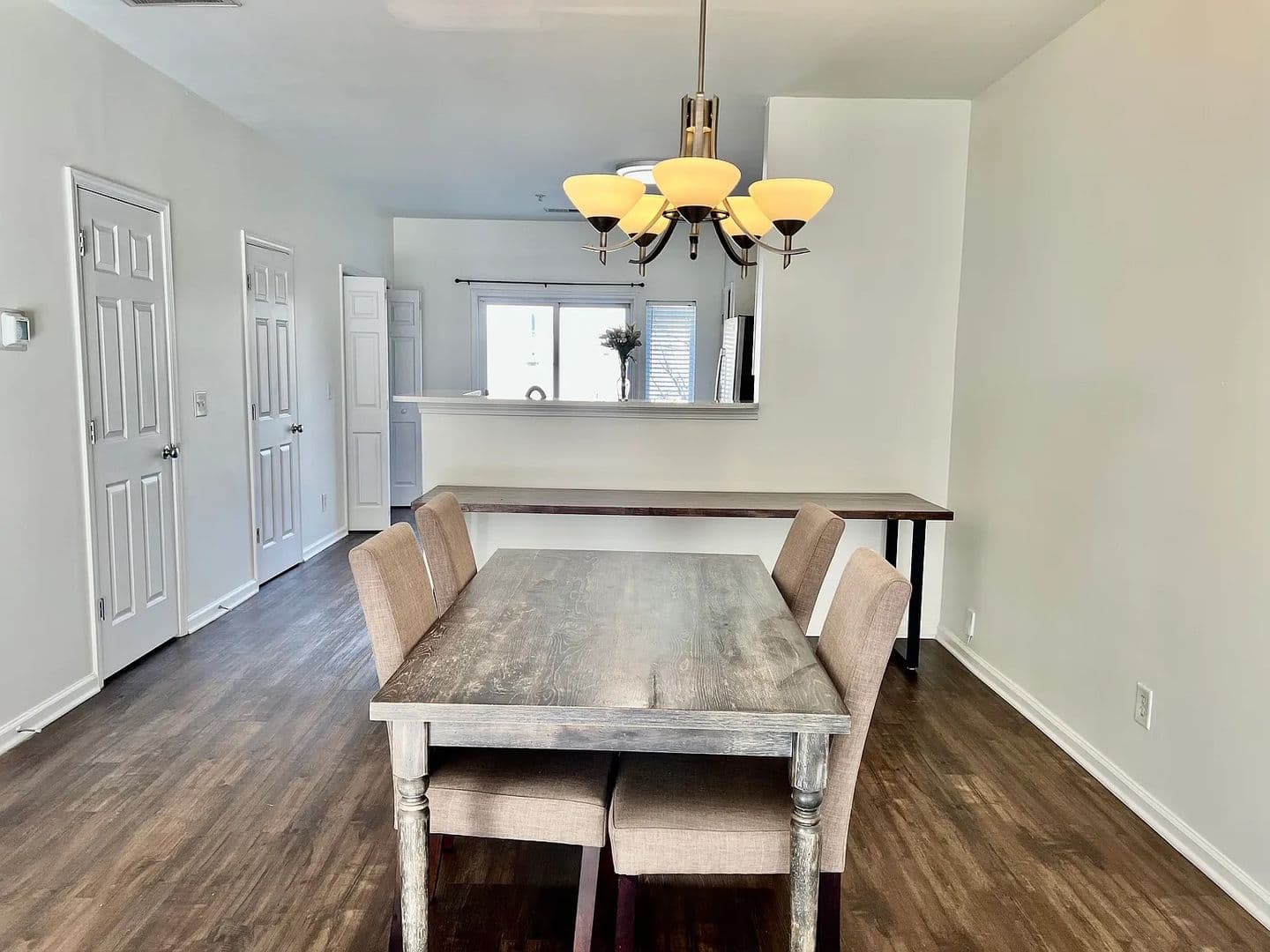 Charlotte House: 519 Donatello Ave