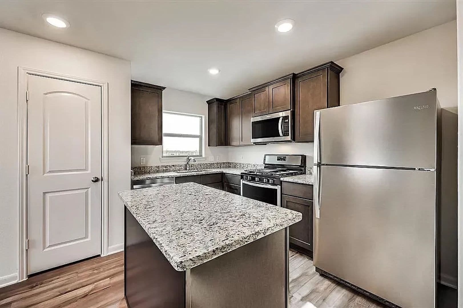 Krum House: 13813 Musselshell Dr