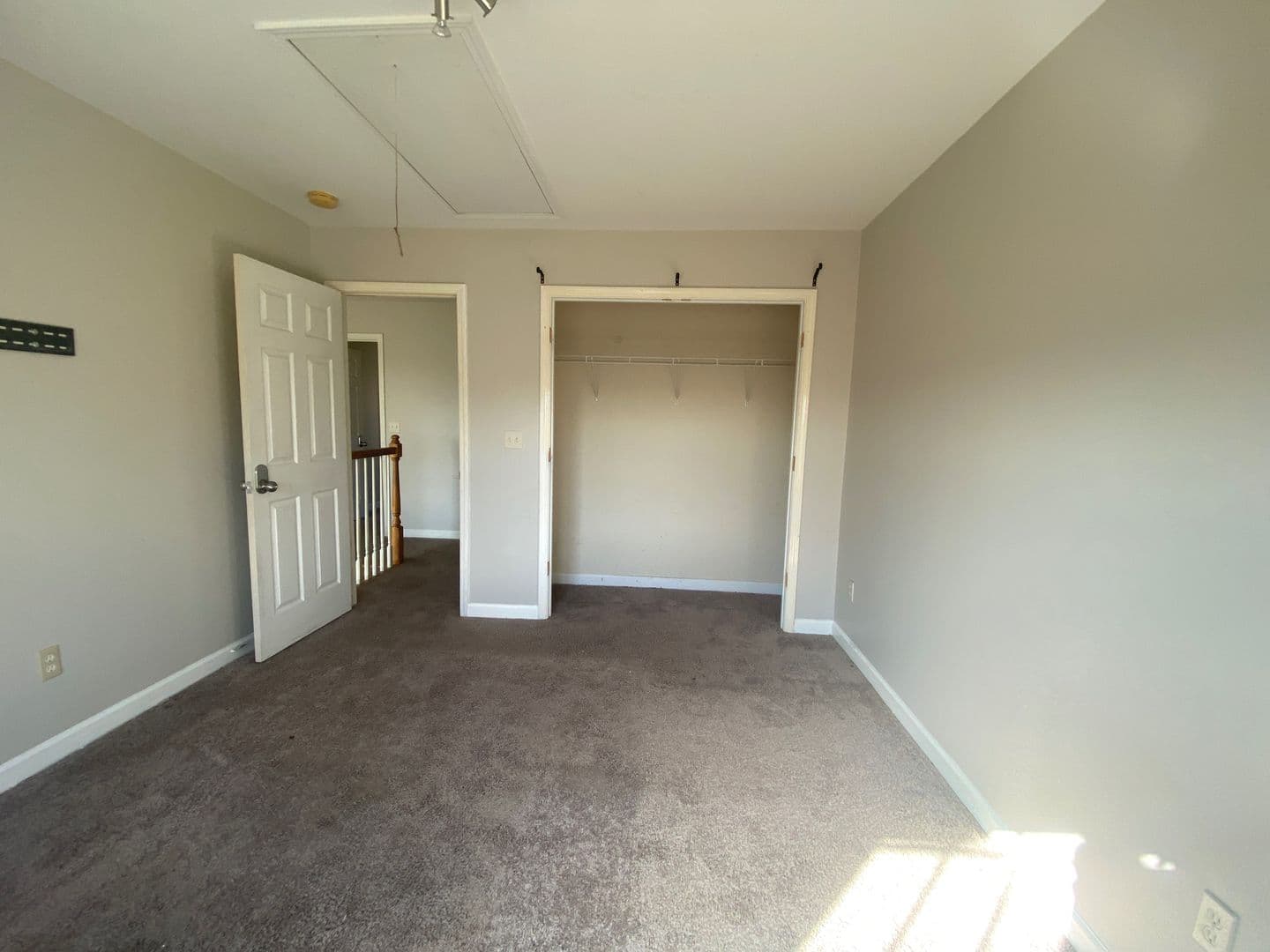 Charlotte House: 12129 Hampton Pl Dr