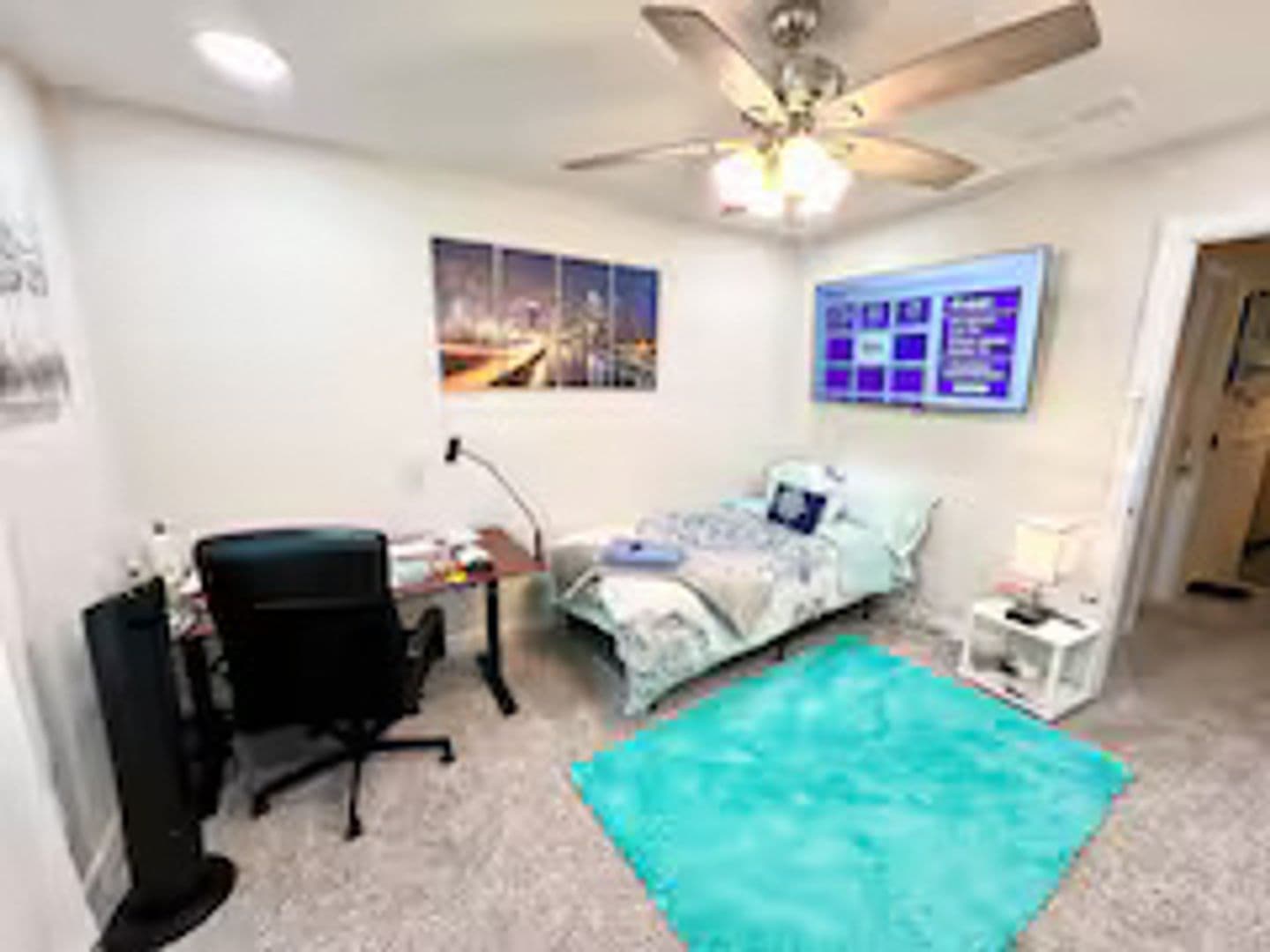 Charlotte House: 2805 Arbor Vista Dr