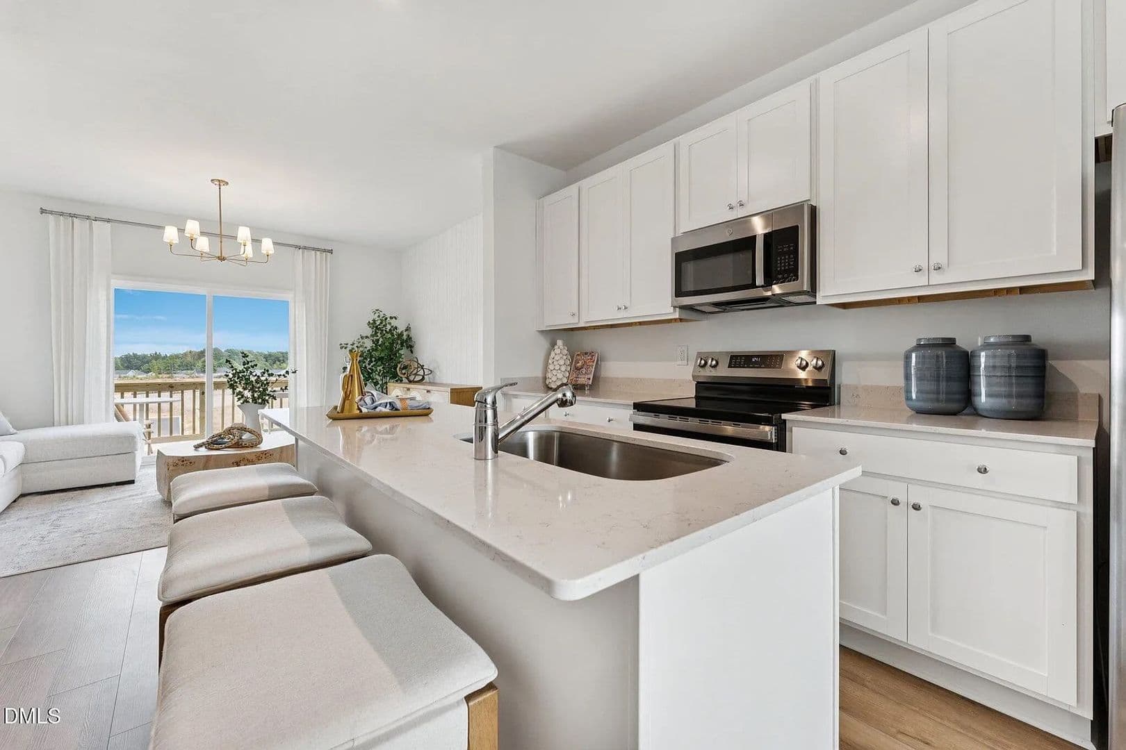 Raleigh House: 3113 Bomore Rd