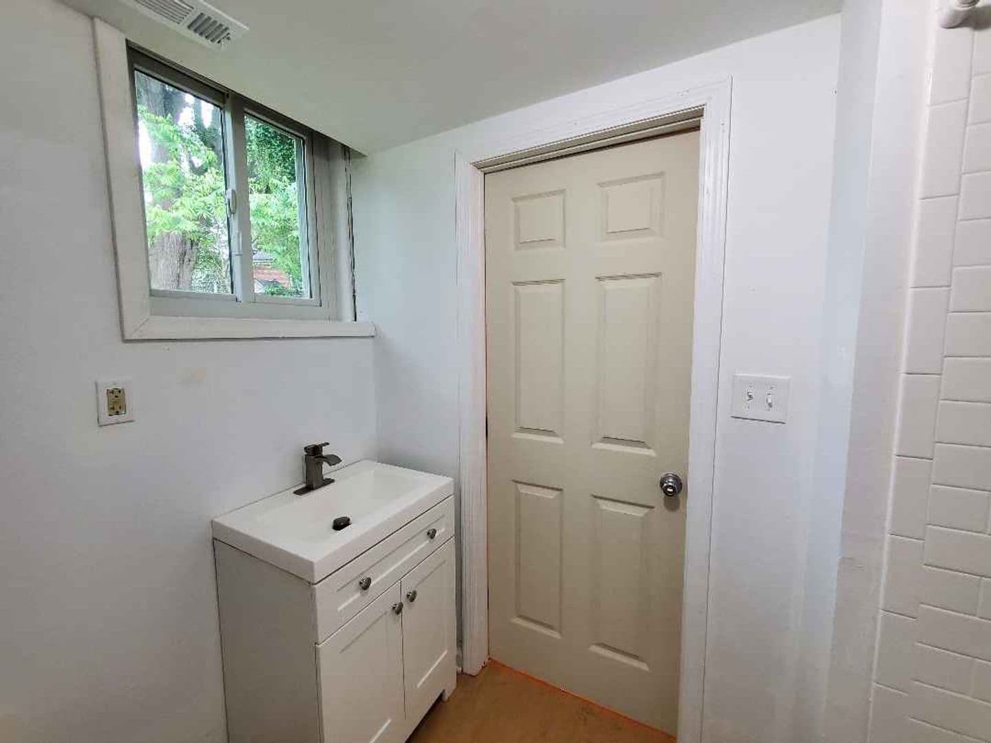 Atlanta House: 106 Morris Brown Dr SW