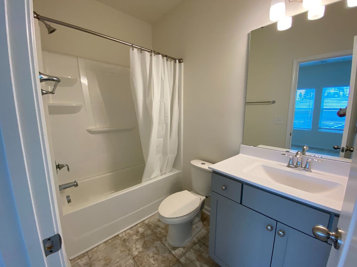 Cary House: 4117 Mahal Ave