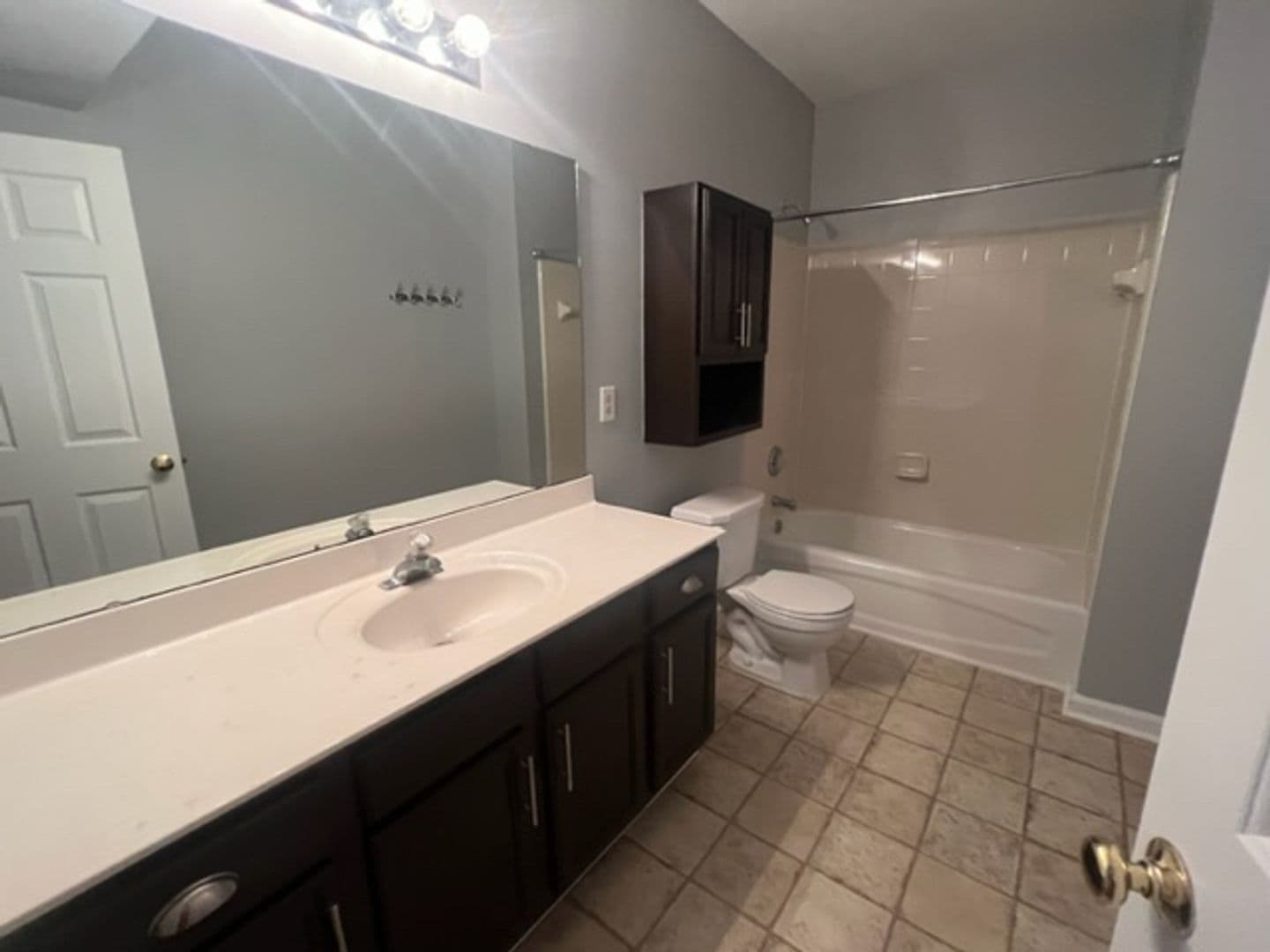 Apex House: 2119 Abby Knoll Dr